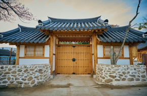 Hanok Stay - JukRokJungSa